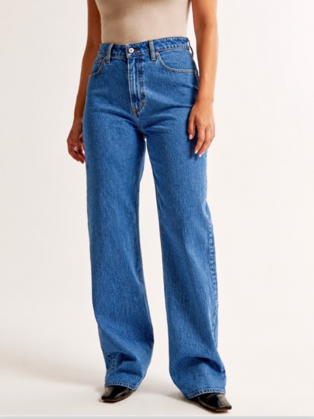 Abercrombie & Fitch Curve Love High Rise 90s Relaxed Jean Size 28 Short NWT